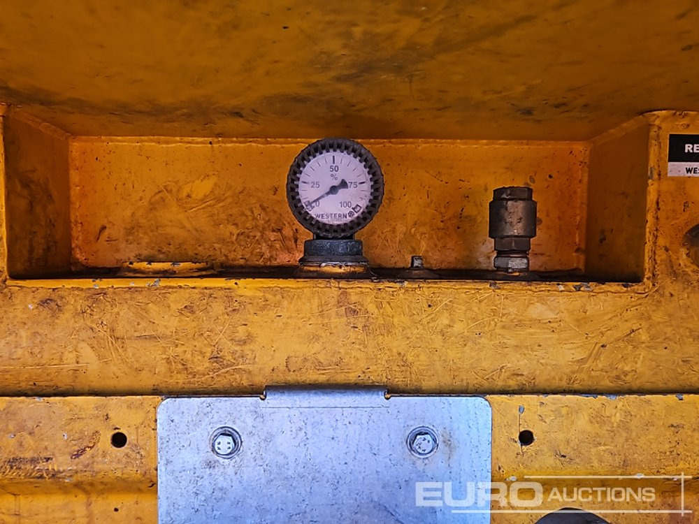 Depósito de armazenamento Western 975 Litre: foto 11