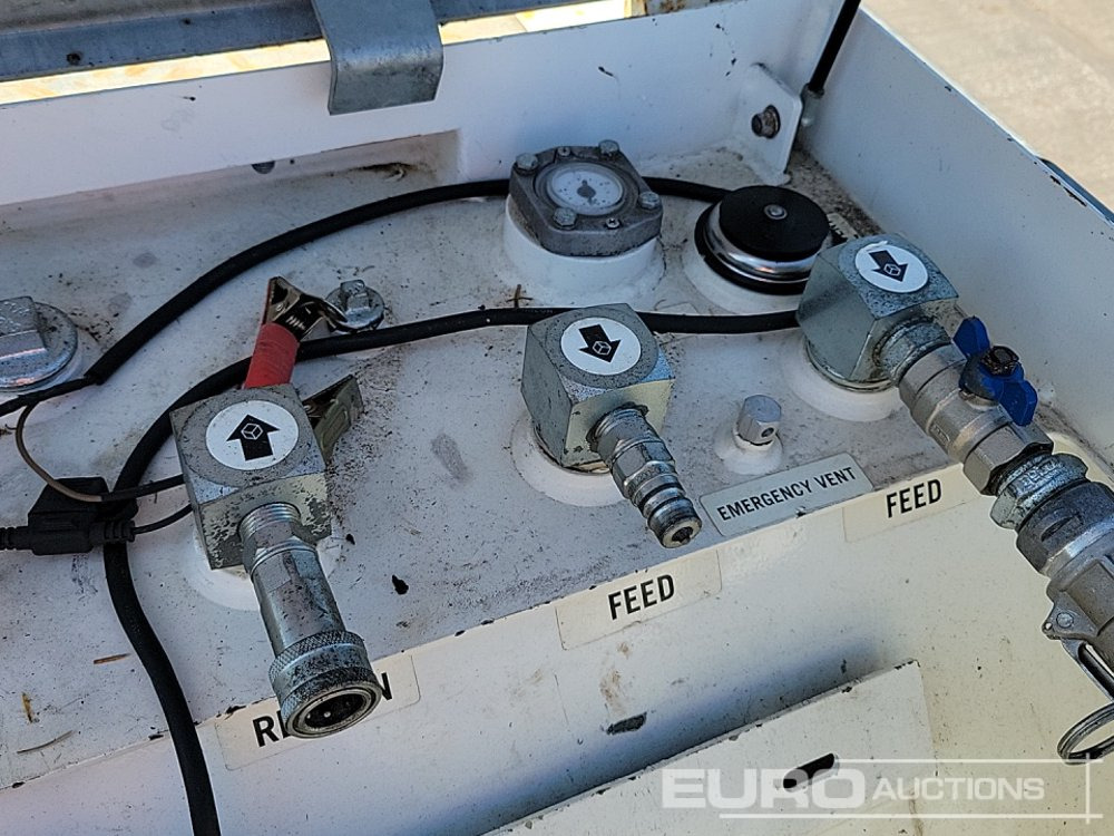 Depósito de armazenamento Western Static Bunded Fuel Bowser, Electric Pump: foto 11