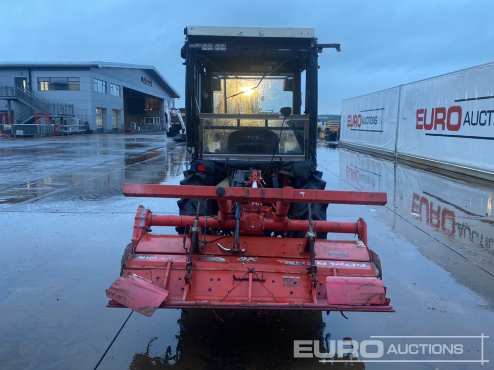 Yanmar F-200 - Mini trator: foto 4 Yanmar F-200 - Mini trator: foto 4