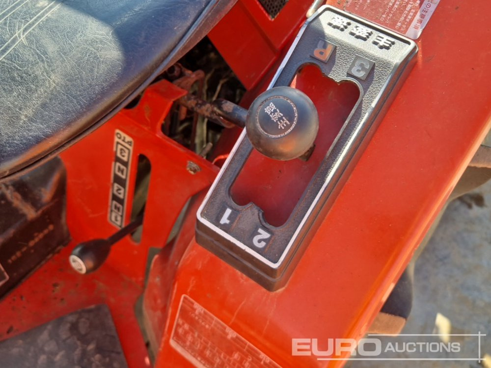 Mini trator Yanmar F15D: foto 28