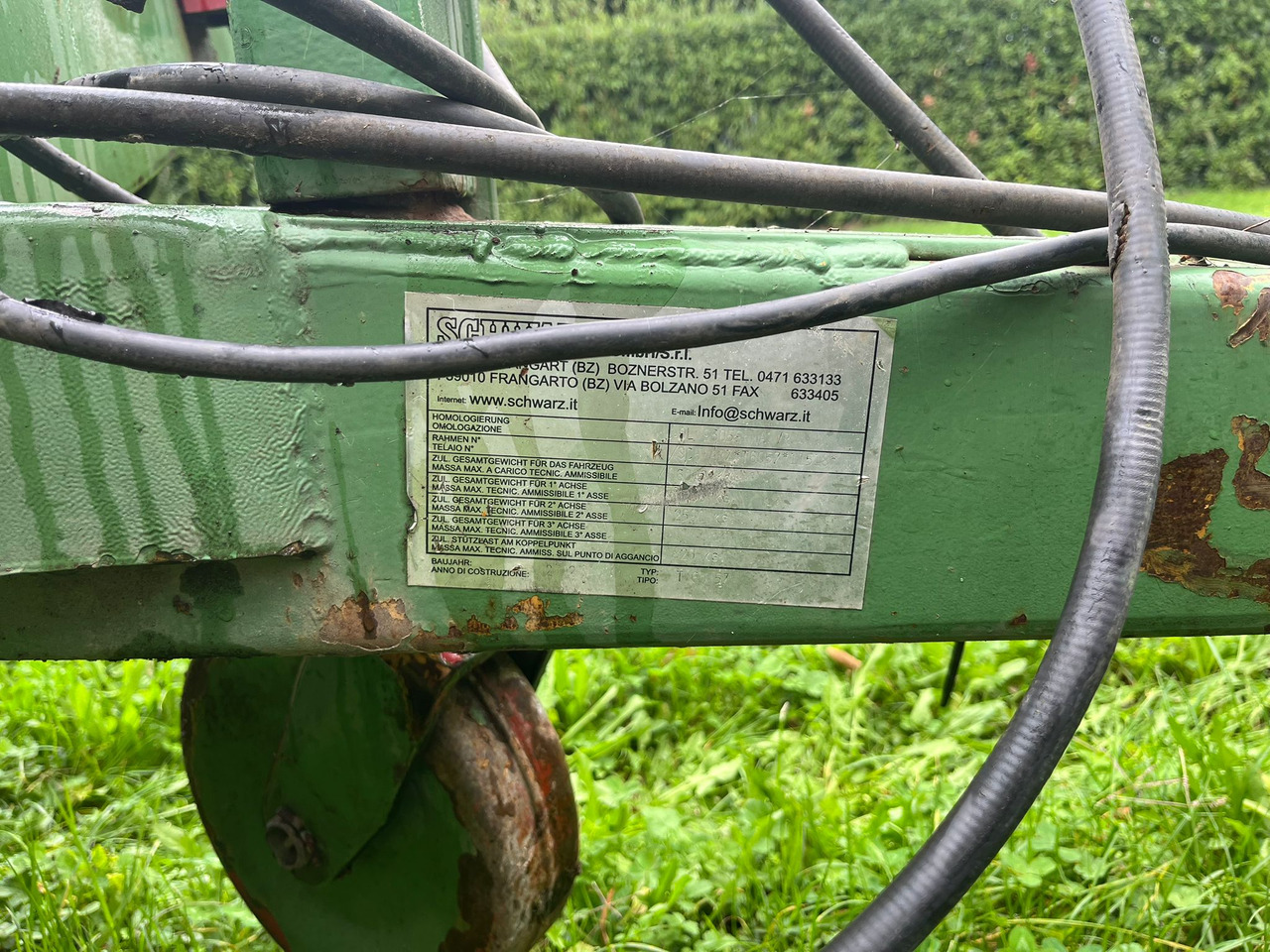 Rimorchio usato Schwarz t6057 - Remolque platforma agrícola: foto 4 Rimorchio usato Schwarz t6057 - Remolque platforma agrícola: foto 4