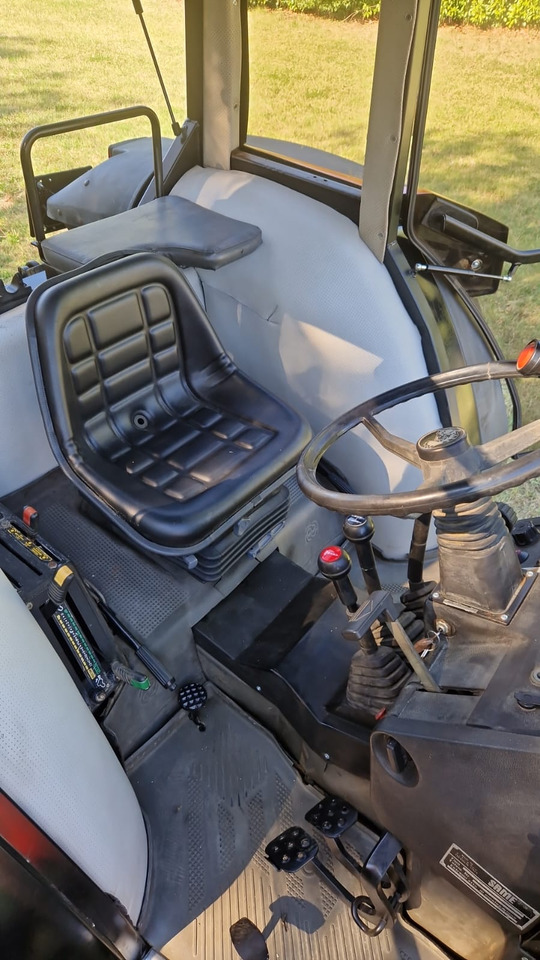 Trattore usato Same Aster 60 - Trator: foto 4 Trattore usato Same Aster 60 - Trator: foto 4