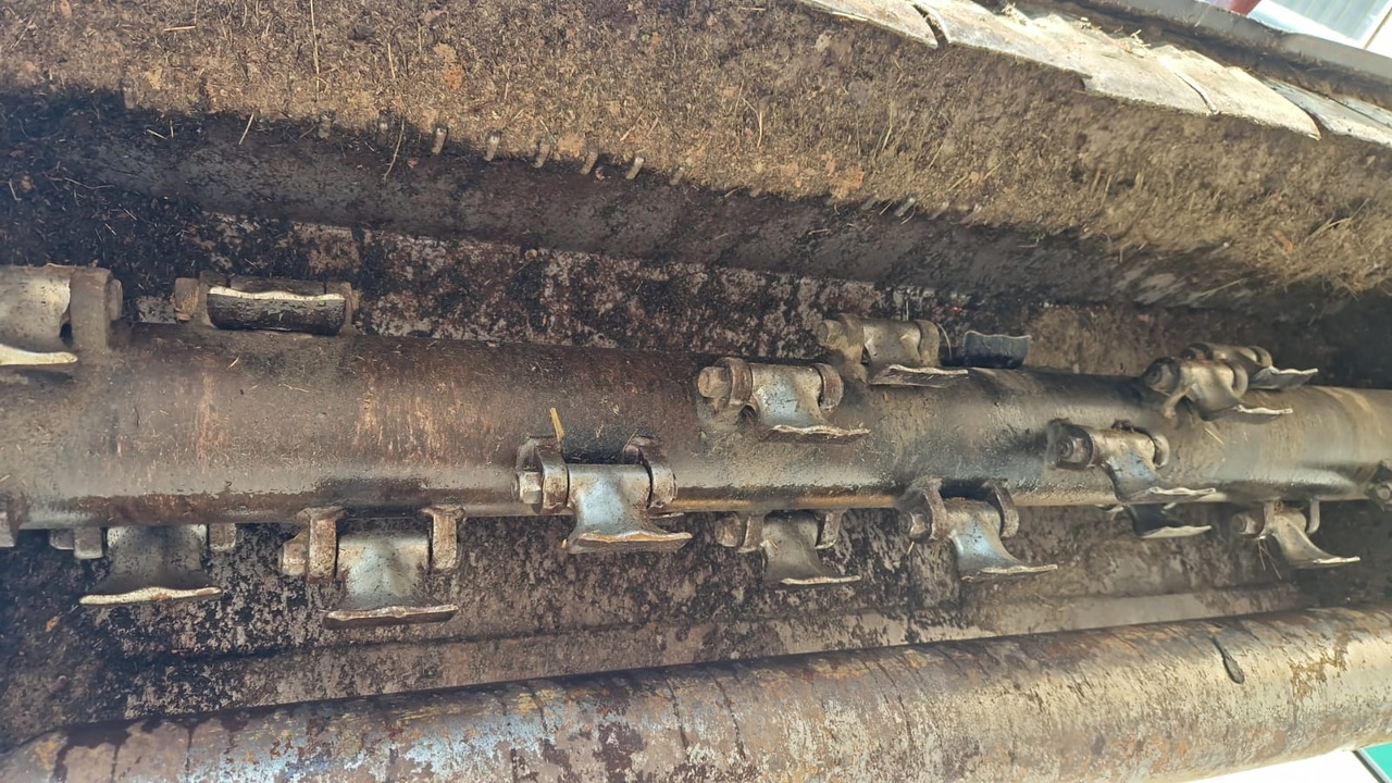 Trincia posteriore usata Dragone VL200 - Triturador de martelos: foto 4 Trincia posteriore usata Dragone VL200 - Triturador de martelos: foto 4