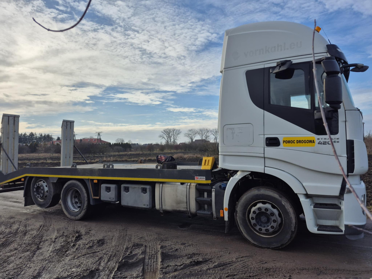 IVECO Stralis 420 - Caminhão transporte de veículos: foto 5 IVECO Stralis 420 - Caminhão transporte de veículos: foto 5