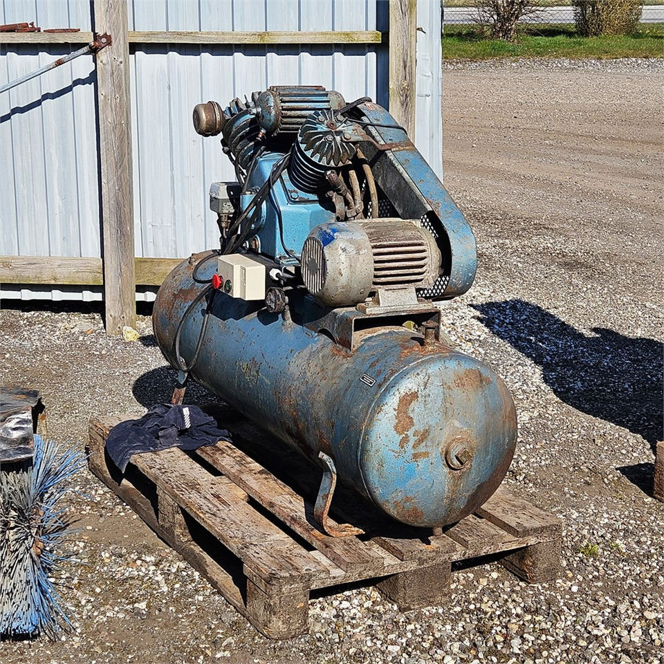 ABC 100l L-2 - Compressor de ar: foto 1 ABC 100l L-2 - Compressor de ar: foto 1