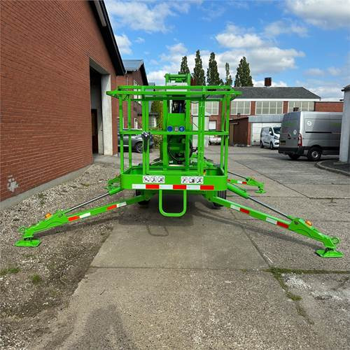 ABC Saga First Lift Platform TBL-12A - Plataforma de elevaçao rebocável: foto 4 ABC Saga First Lift Platform TBL-12A - Plataforma de elevaçao rebocável: foto 4