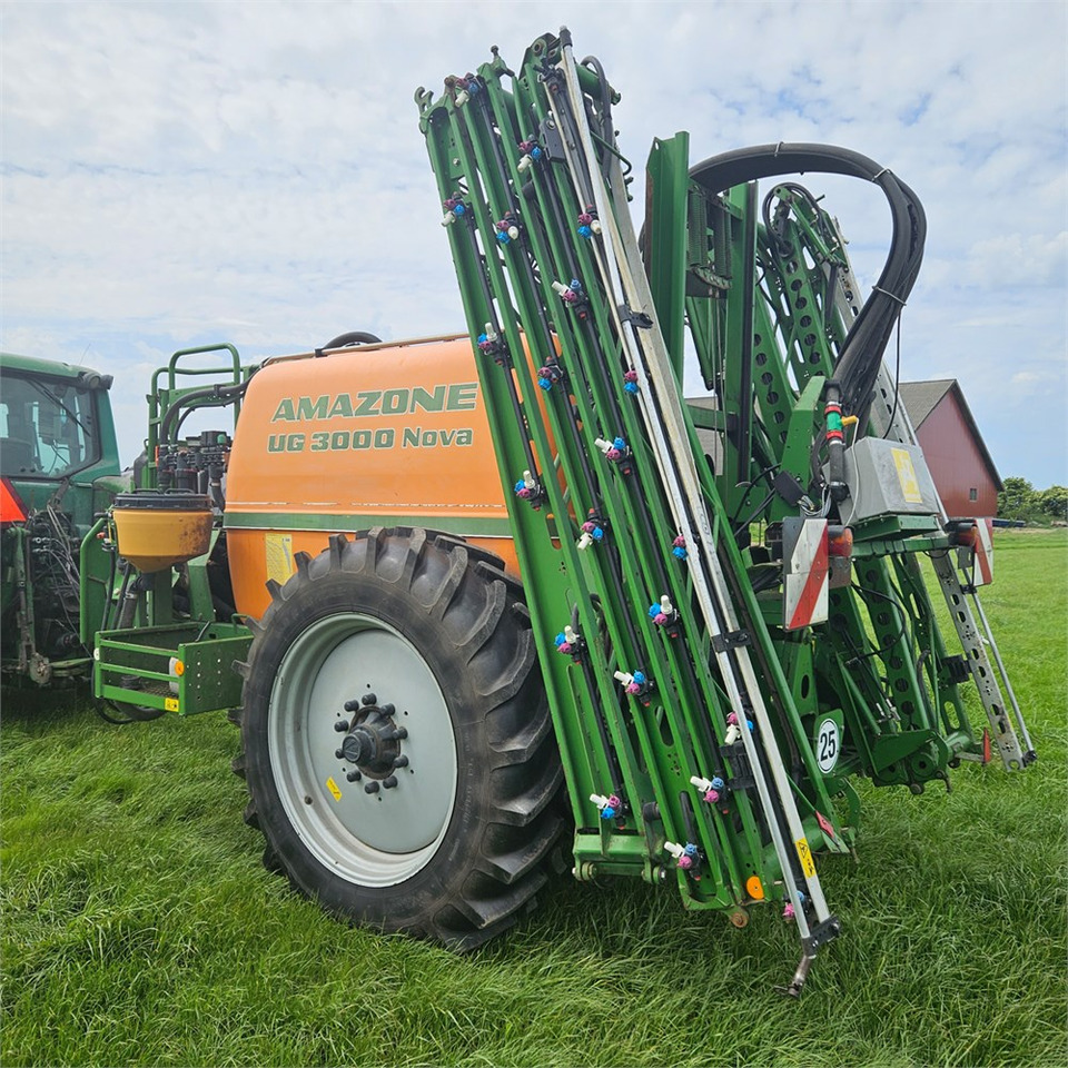 Amazone UG 3000 Nova - Pulverizador agricola: foto 3 Amazone UG 3000 Nova - Pulverizador agricola: foto 3