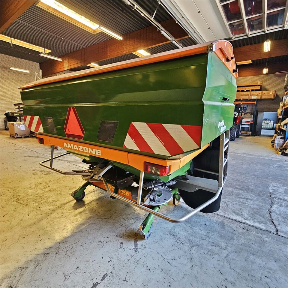 Amazone ZA-TS 4200 - Equipamento de fertilização: foto 4 Amazone ZA-TS 4200 - Equipamento de fertilização: foto 4