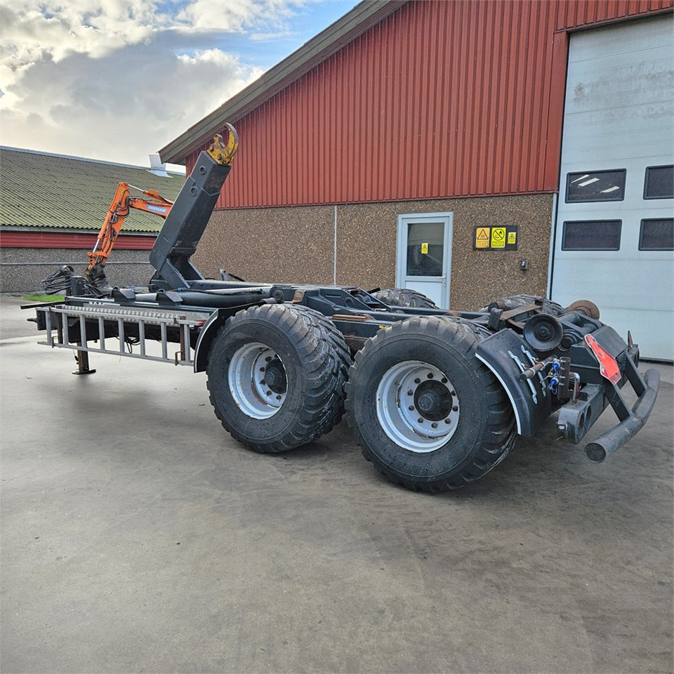 BS 22,5 ton - Reboque ampliroll/ Multibenne: foto 3 BS 22,5 ton - Reboque ampliroll/ Multibenne: foto 3