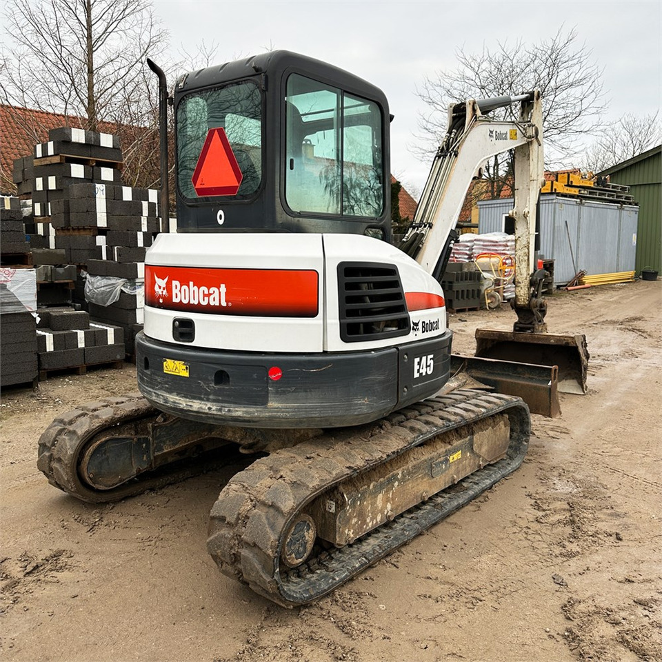 Bobcat E45 - Mini escavadeira: foto 3 Bobcat E45 - Mini escavadeira: foto 3