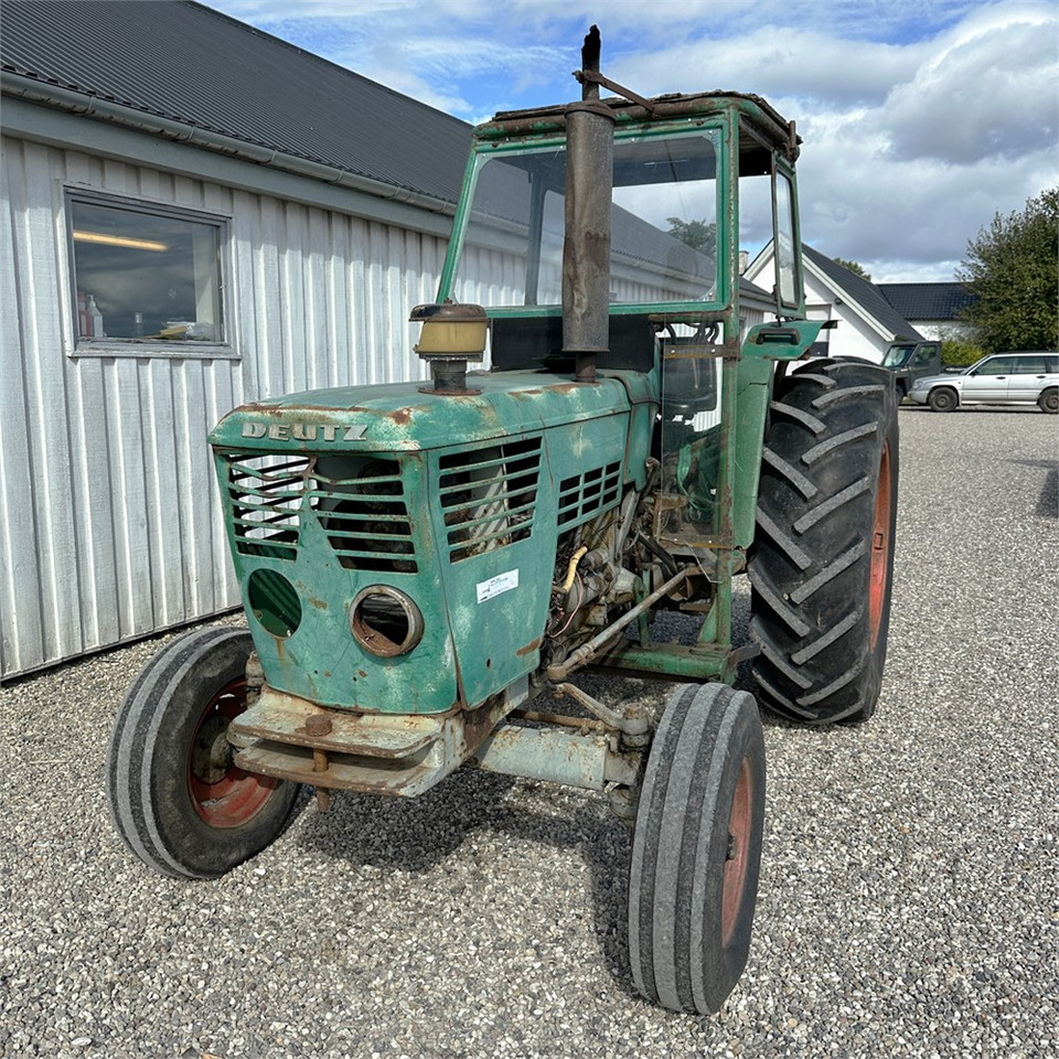 Deutz D 60 06 - Trator: foto 3 Deutz D 60 06 - Trator: foto 3