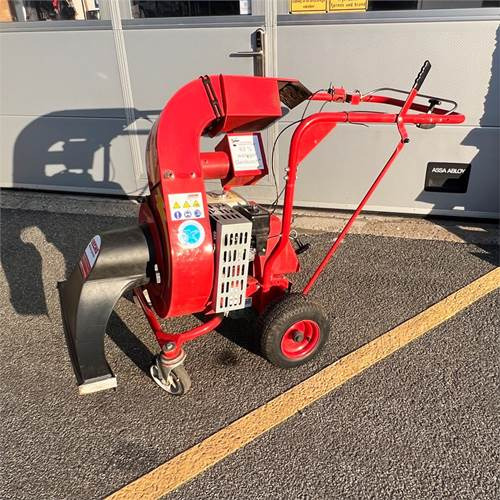 Echo Hurrican ES-400PIA - Máquina de limpeza: foto 1 Echo Hurrican ES-400PIA - Máquina de limpeza: foto 1