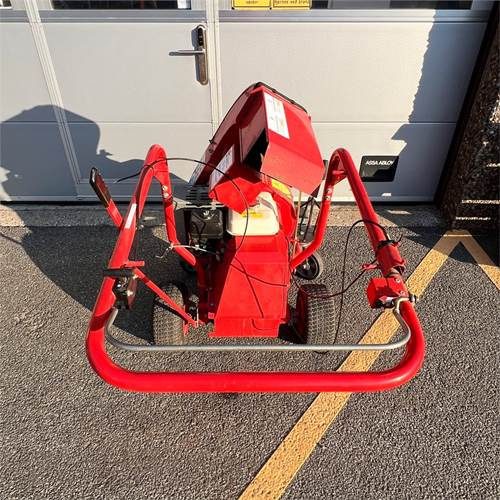 Echo Hurrican ES-400PIA - Máquina de limpeza: foto 4 Echo Hurrican ES-400PIA - Máquina de limpeza: foto 4