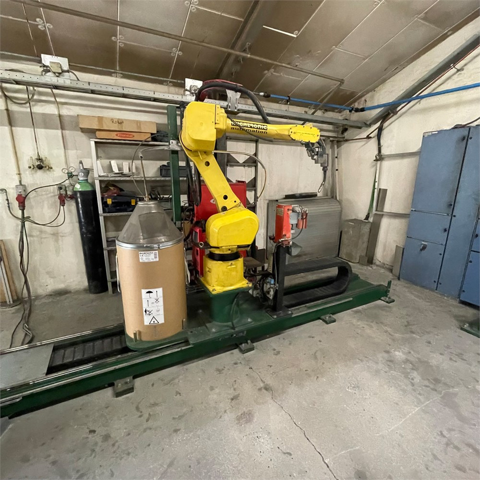 Fanuc Robot ARC Mate 120 iB - Equipamento para soldagem: foto 2 Fanuc Robot ARC Mate 120 iB - Equipamento para soldagem: foto 2