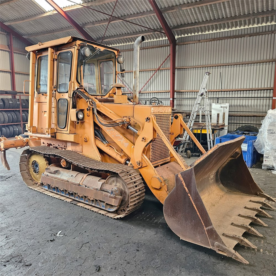 Fiat-Allis 571 FL7 B - Carregadeira de esteiras: foto 1 Fiat-Allis 571 FL7 B - Carregadeira de esteiras: foto 1