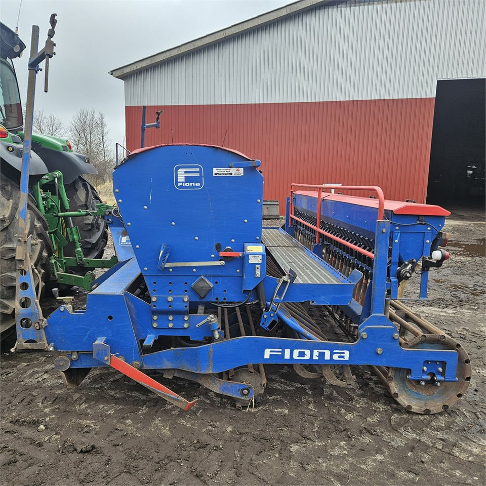 Fiona Orion XR 4.00 - SEEDCOM XR VB 4.0 - Máquina para semear: foto 4 Fiona Orion XR 4.00 - SEEDCOM XR VB 4.0 - Máquina para semear: foto 4