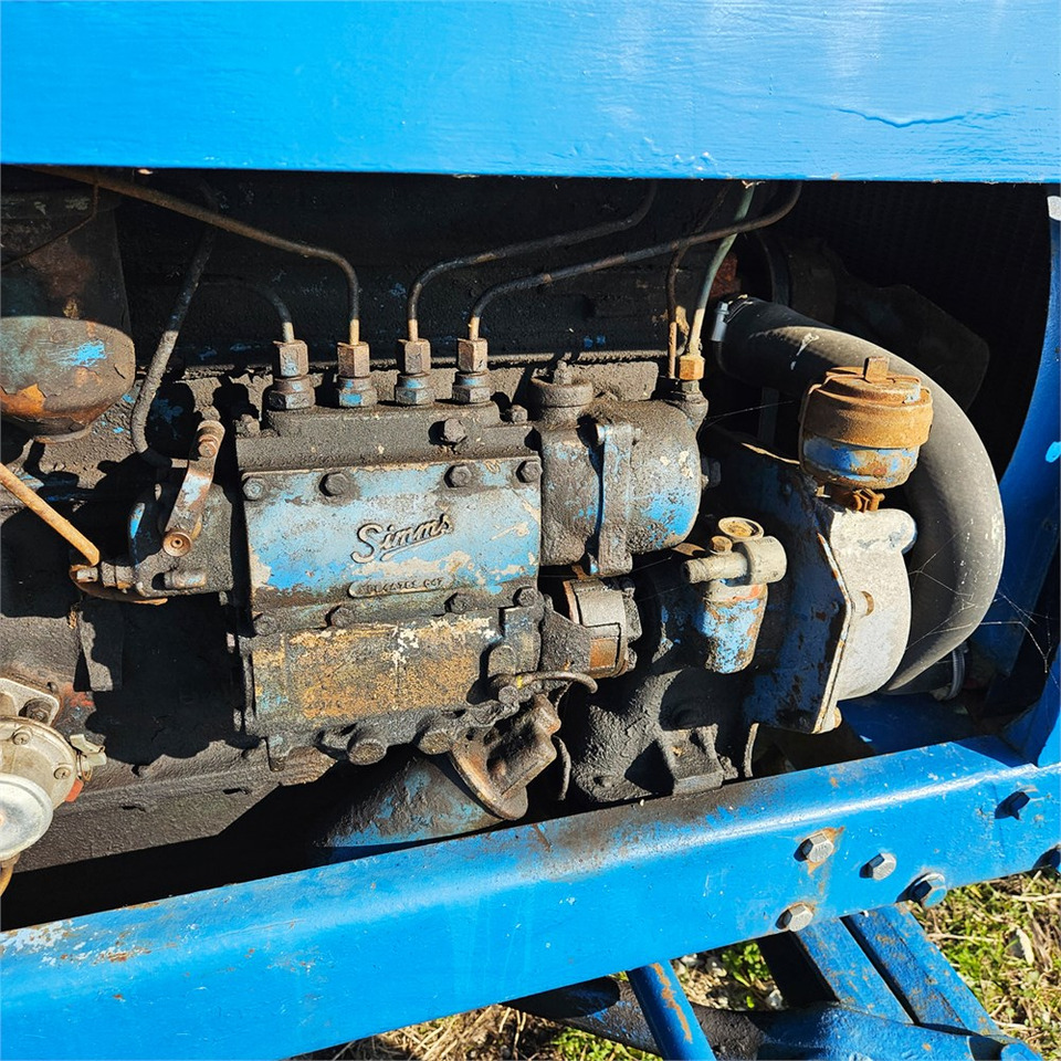 Trator Ford T2: foto 21