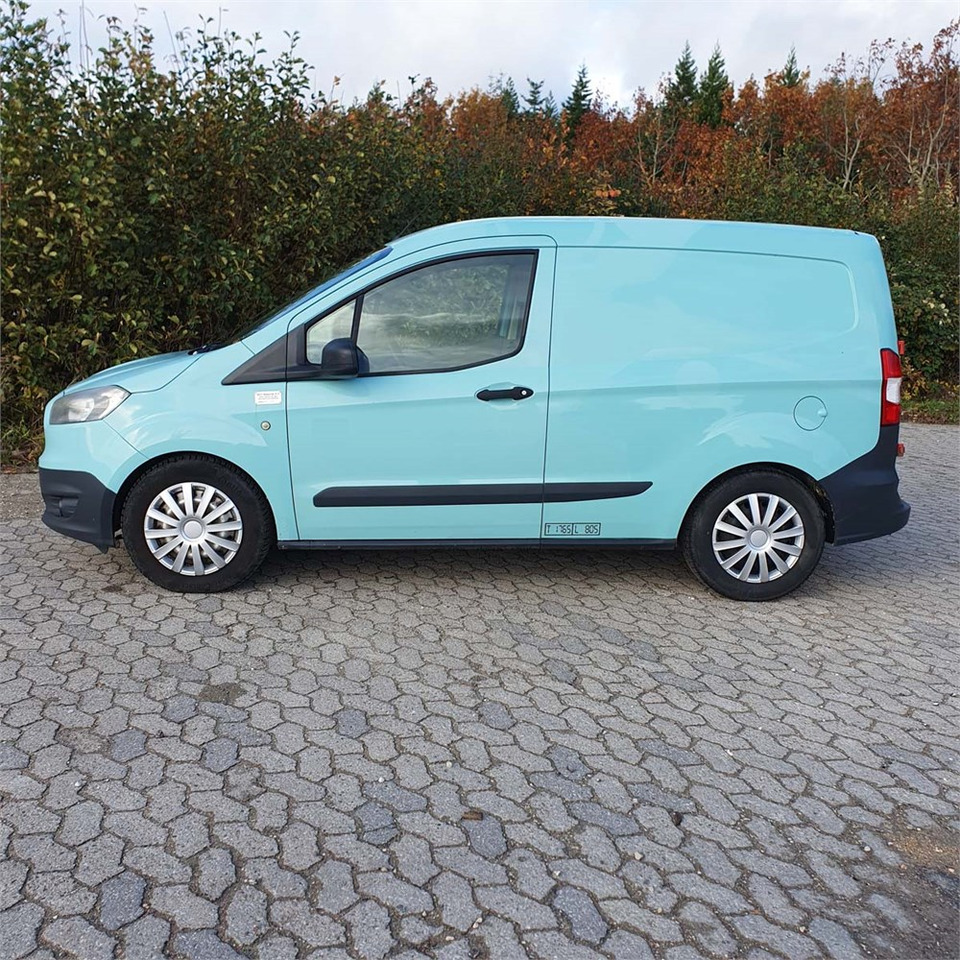 Ford Transit Courier 1,0 Ecoboost - Furgão compacto: foto 3 Ford Transit Courier 1,0 Ecoboost - Furgão compacto: foto 3
