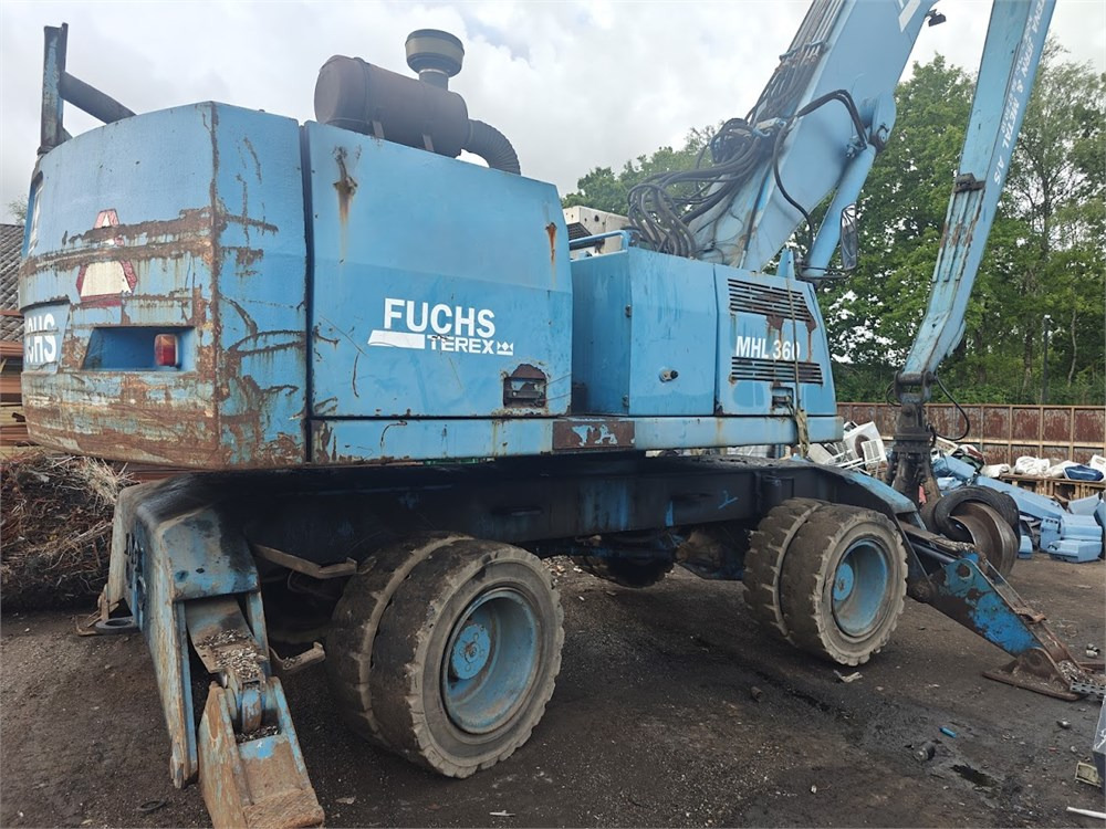 Fuchs MHL360 - Manipulador de material: foto 2 Fuchs MHL360 - Manipulador de material: foto 2