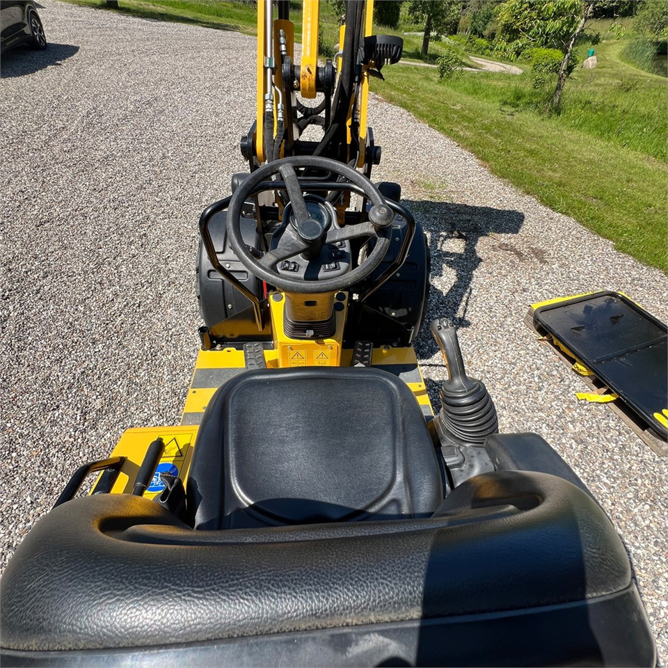 Carregadeira de rodas Gehl AL 340: foto 18