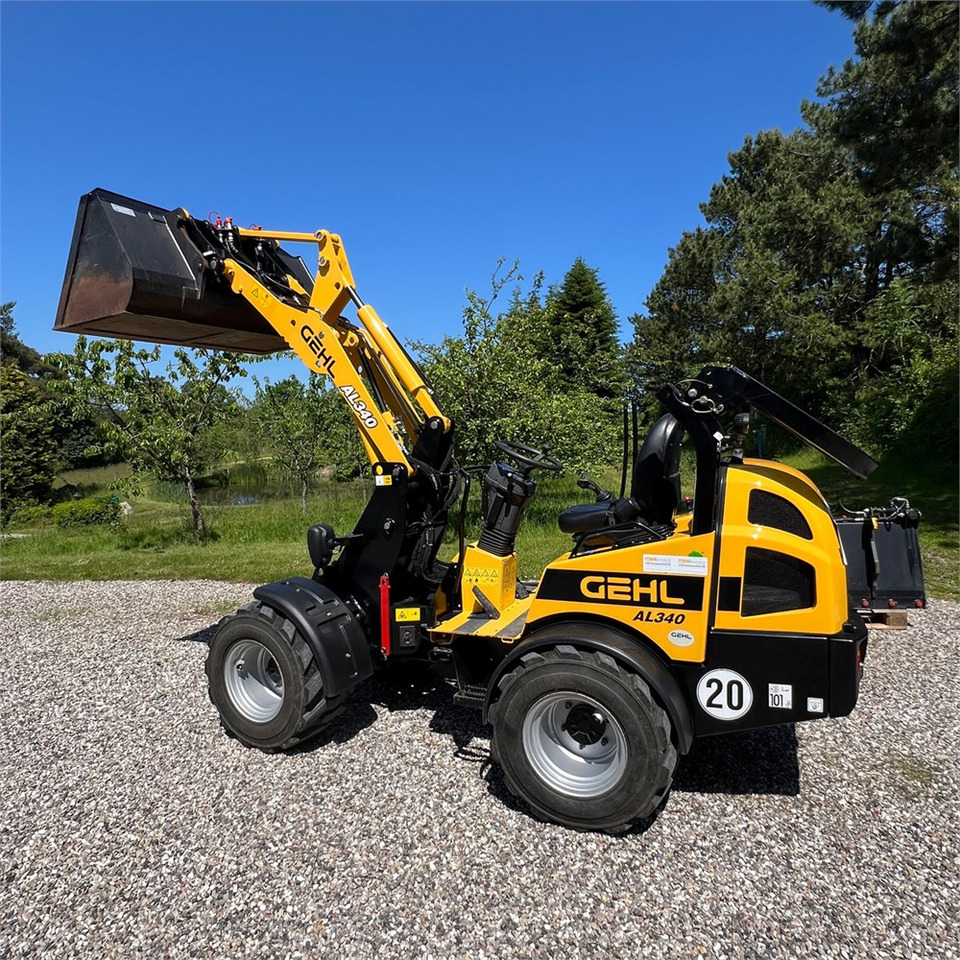 Carregadeira de rodas Gehl AL 340: foto 12