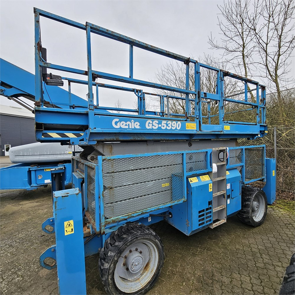 Genie GS-5390 - Plataforma de Tijera/ Plataforma de tesoura: foto 4 Genie GS-5390 - Plataforma de Tijera/ Plataforma de tesoura: foto 4