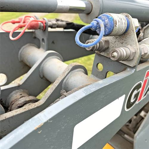 Mini carregadeira Giant D254SW: foto 19 Mini carregadeira Giant D254SW: foto 19