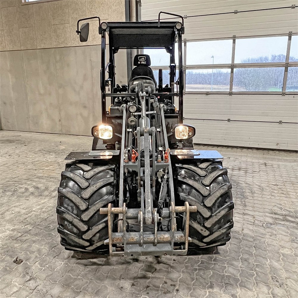 Carregadeira de rodas Giant V452T X-Tra HD: foto 13