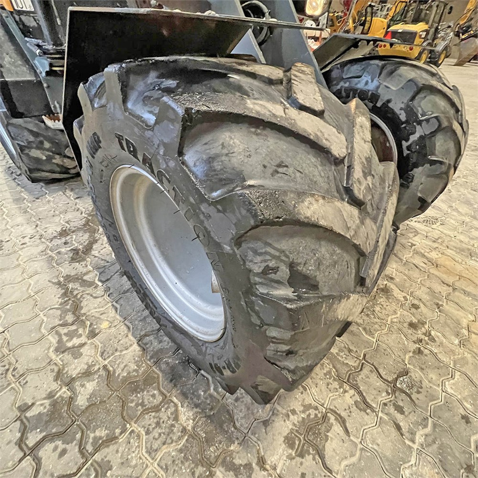 Carregadeira de rodas Giant V452T X-Tra HD: foto 33