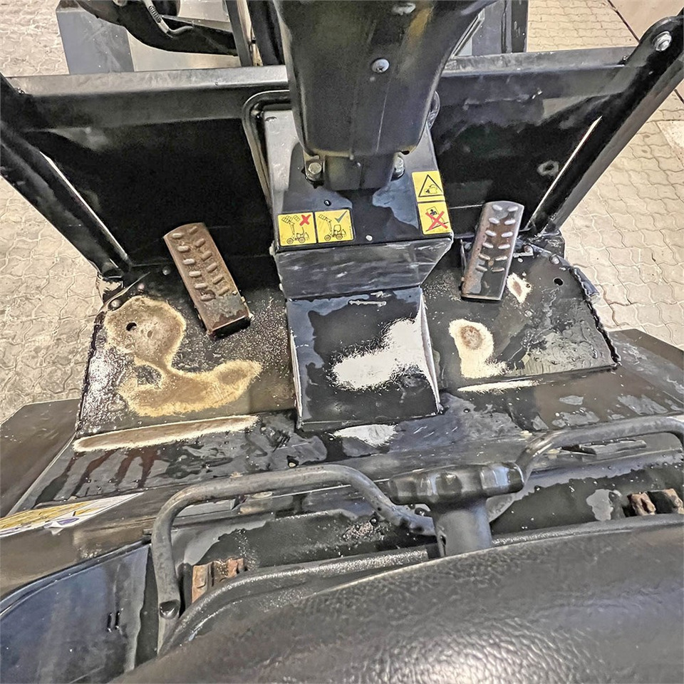 Carregadeira de rodas Giant V452T X-Tra HD: foto 22