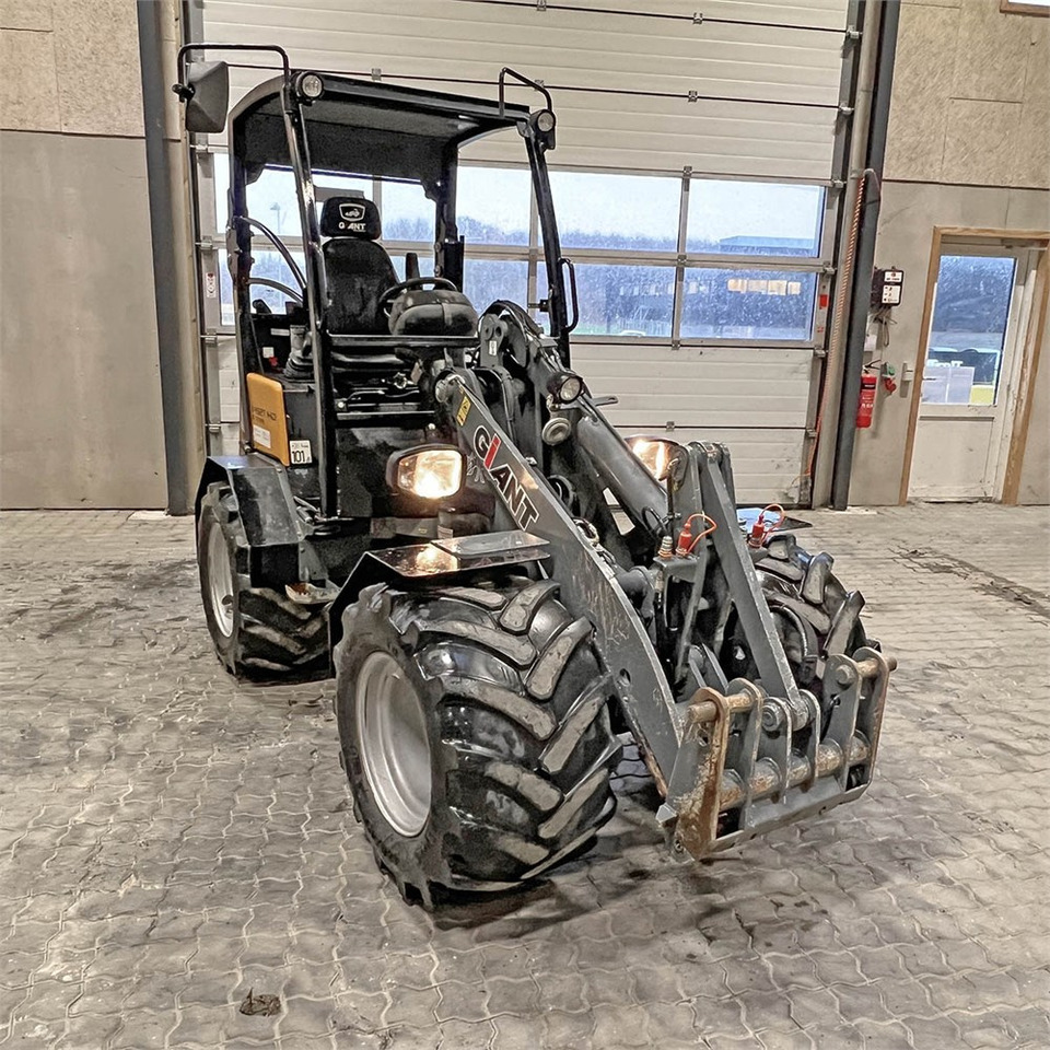 Carregadeira de rodas Giant V452T X-Tra HD: foto 14
