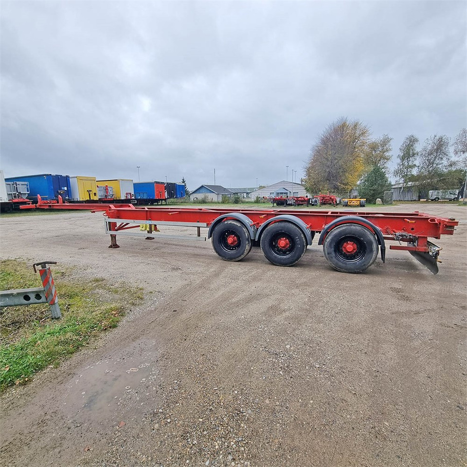 HFR Container chassis - Semireboque transportador de contêineres/ Caixa móvel: foto 2 HFR Container chassis - Semireboque transportador de contêineres/ Caixa móvel: foto 2