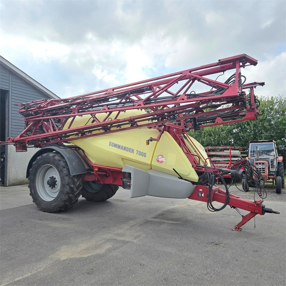 Hardi CM 11 - Pulverizador agricola: foto 4 Hardi CM 11 - Pulverizador agricola: foto 4