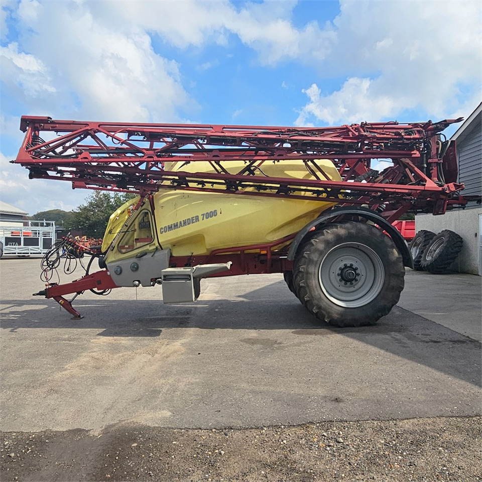 Hardi CM 11 - Pulverizador agricola: foto 1 Hardi CM 11 - Pulverizador agricola: foto 1