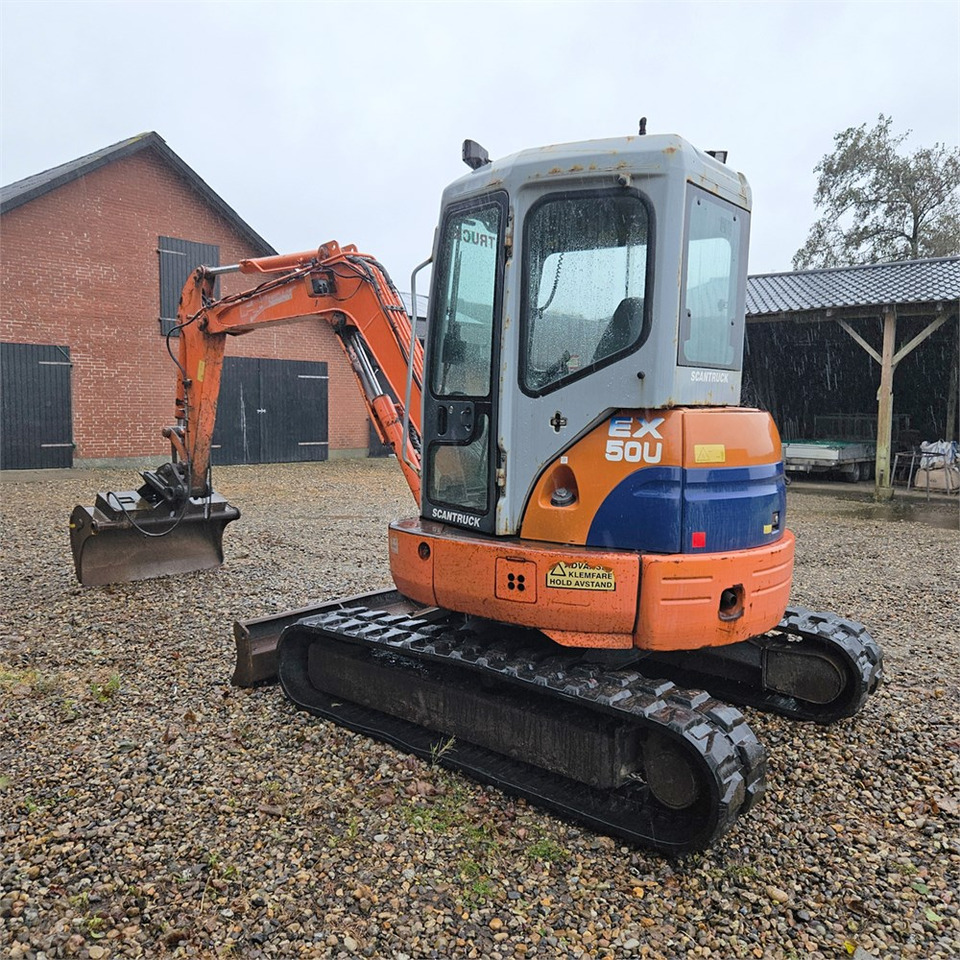 Hitachi FH50 U - Mini escavadeira: foto 3 Hitachi FH50 U - Mini escavadeira: foto 3