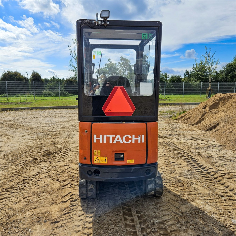 Hitachi ZX19-6 CR - Mini escavadeira: foto 4 Hitachi ZX19-6 CR - Mini escavadeira: foto 4