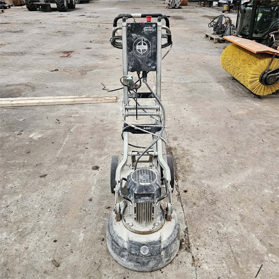 Husqvarna HTC450 - Equipamento de betão: foto 4 Husqvarna HTC450 - Equipamento de betão: foto 4