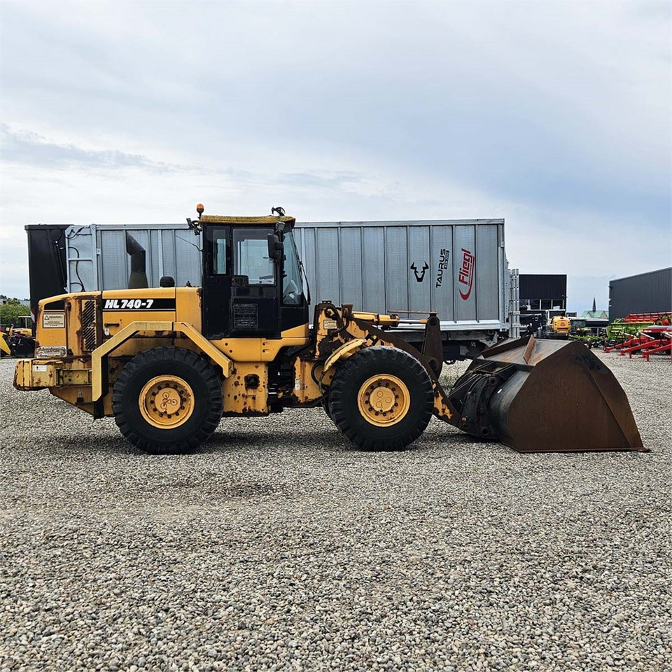 Hyundai HL740-7 - Carregadeira de rodas: foto 2 Hyundai HL740-7 - Carregadeira de rodas: foto 2