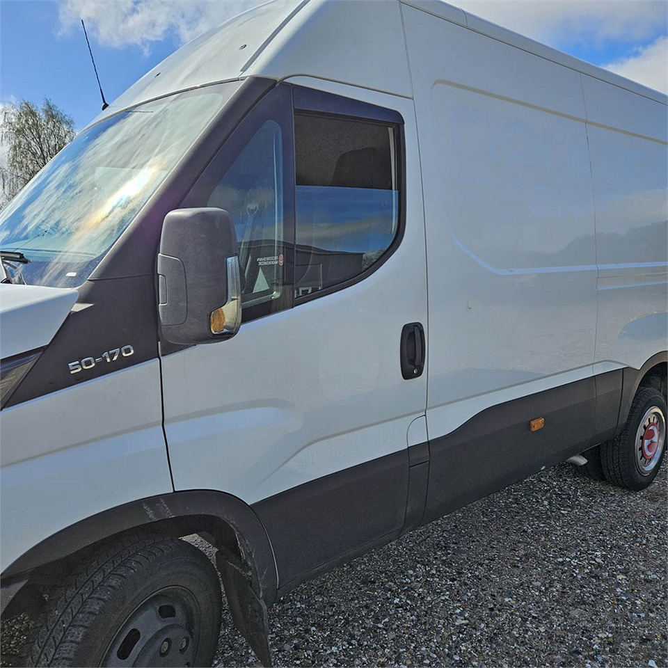 Furgão Iveco Daily 50-170: foto 10