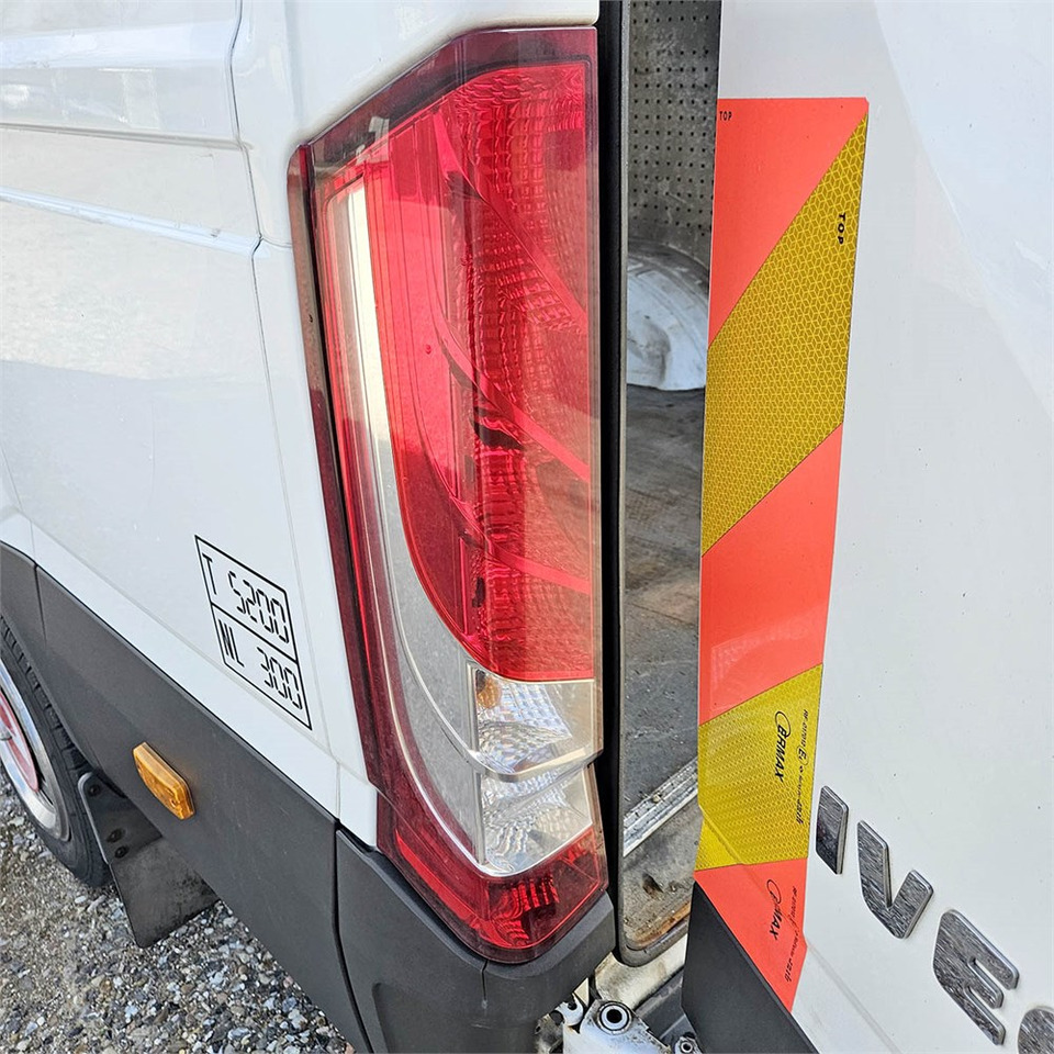 Furgão Iveco Daily 50-170: foto 34