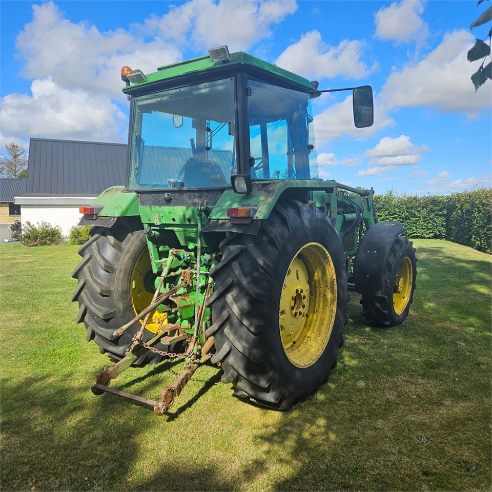 John Deere 3140 - Trator: foto 4 John Deere 3140 - Trator: foto 4