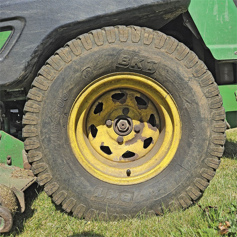 Locação de John Deere Z997R 60RD John Deere Z997R 60RD: foto 24 Locação de John Deere Z997R 60RD John Deere Z997R 60RD: foto 24