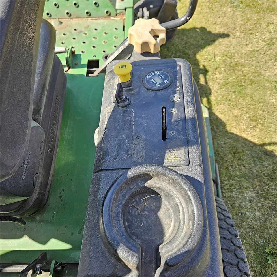 Locação de John Deere Z997R 60RD John Deere Z997R 60RD: foto 12 Locação de John Deere Z997R 60RD John Deere Z997R 60RD: foto 12