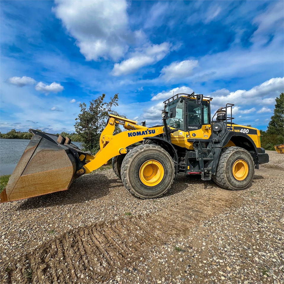 Komatsu WA480-8 - Carregadeira de rodas: foto 2 Komatsu WA480-8 - Carregadeira de rodas: foto 2