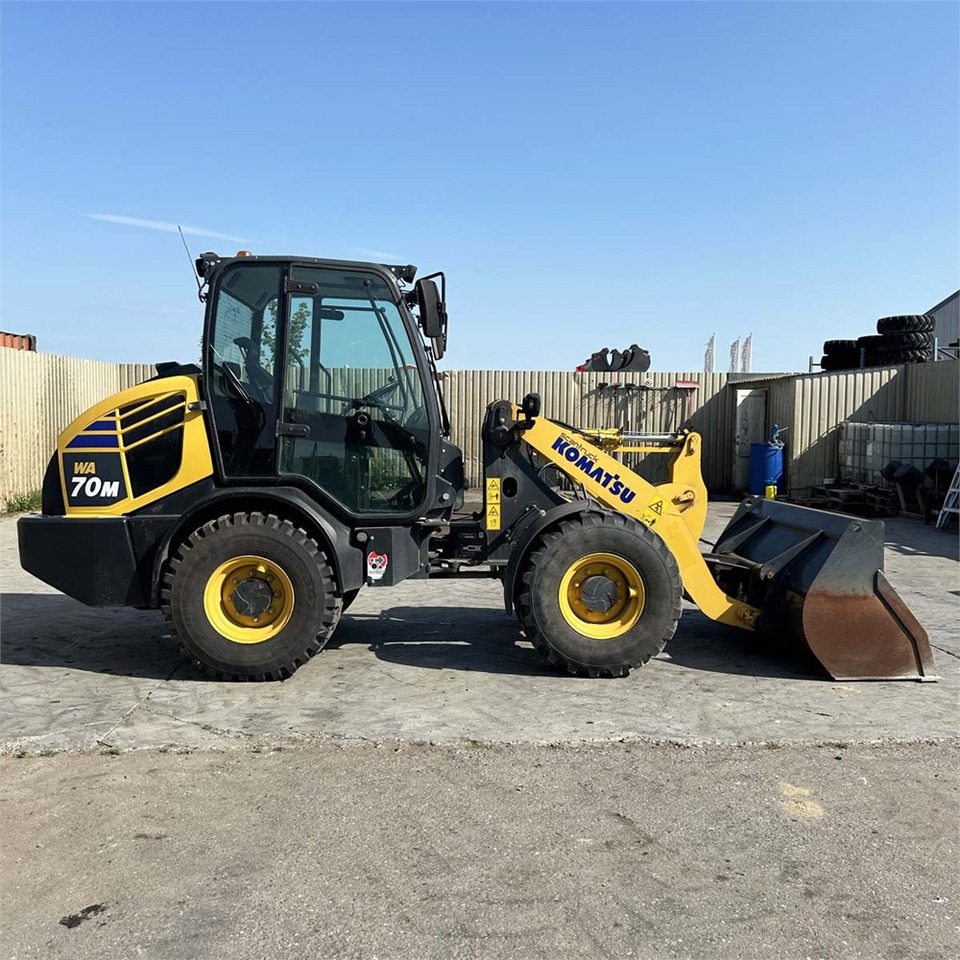 Carregadeira de rodas Komatsu WA70M: foto 6