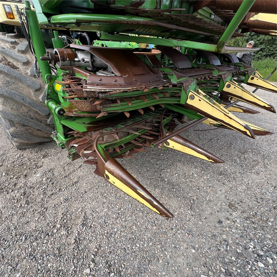 Picadora de forragem automotriz Krone BIG X 650: foto 29 Picadora de forragem automotriz Krone BIG X 650: foto 29