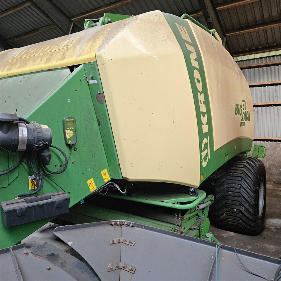 Krone Big Pack 12130 - Máquina para produção de feno: foto 4 Krone Big Pack 12130 - Máquina para produção de feno: foto 4