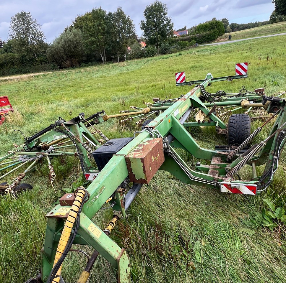 Locação de Krone Swadro 1400 Krone Swadro 1400: foto 18