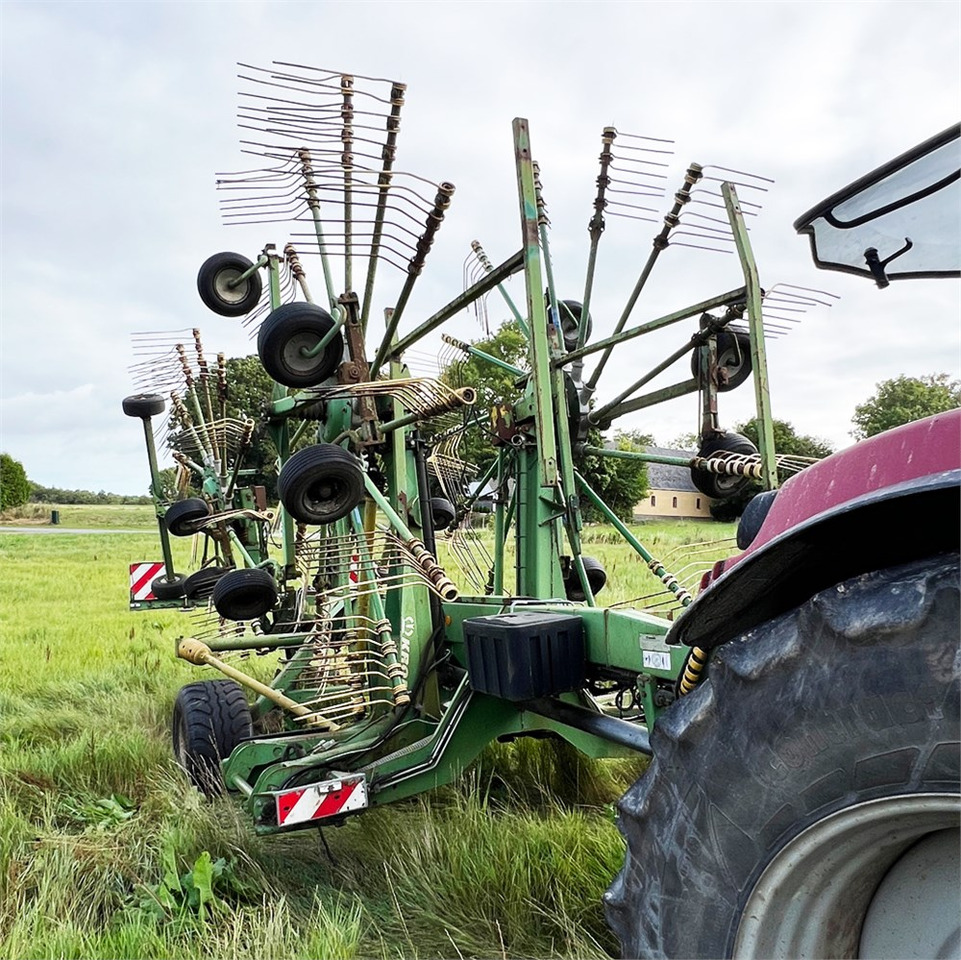 Locação de Krone Swadro 1400 Krone Swadro 1400: foto 8