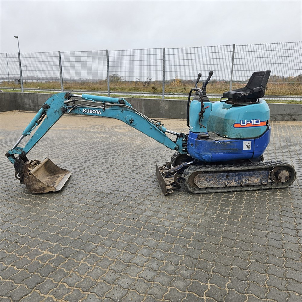 Kubota U-10 - Mini escavadeira: foto 2 Kubota U-10 - Mini escavadeira: foto 2